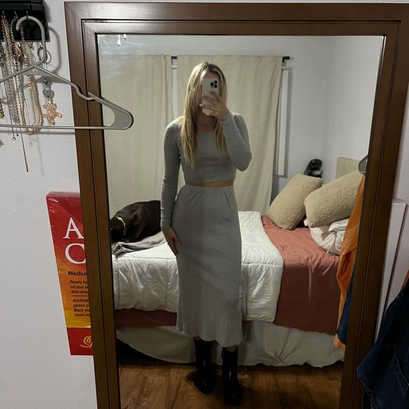 GRAY KNIT set - Picture 11 of 14